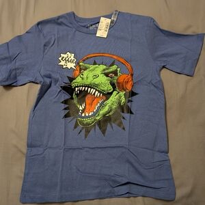 3 For $15 Bundle - BNWT dinosaur shirt, size M (7/8)
